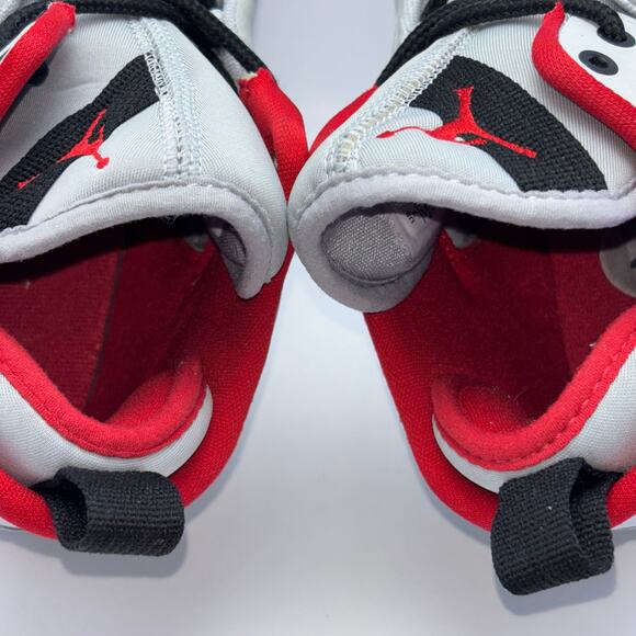 JORDAN “Fadeaway” Grey/White-University Red Colorway Shoes Men’s Shoes Size 7 - Picture 9 of 12